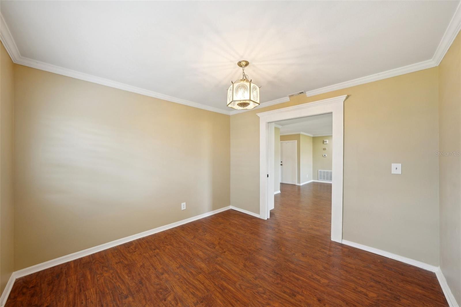 1312 LELAND DR #61
