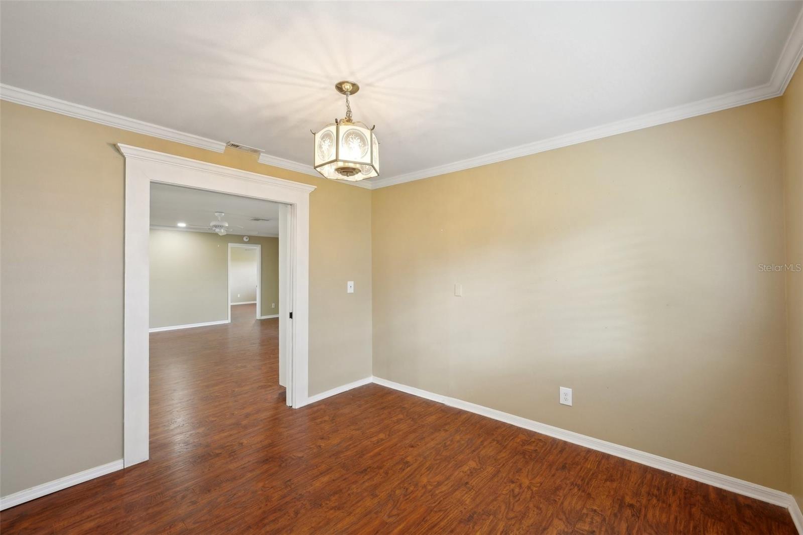 1312 LELAND DR #61
