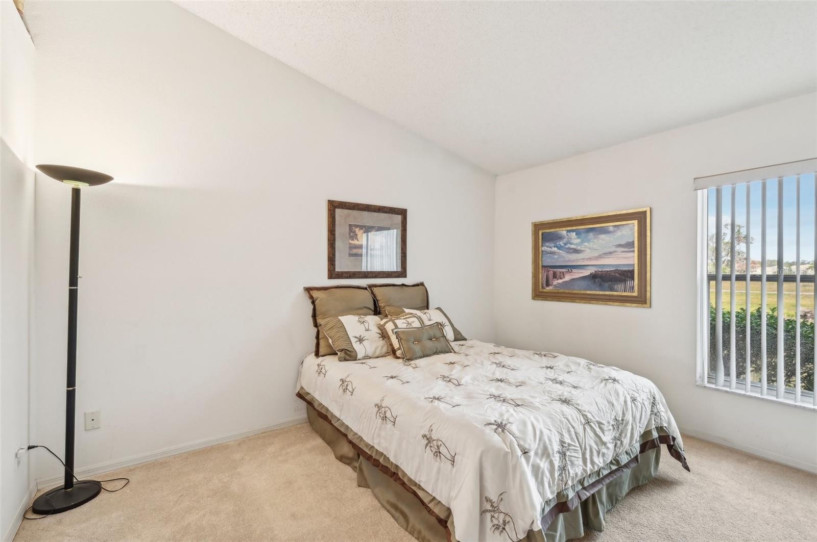 2315 NEW ORCHARD CT