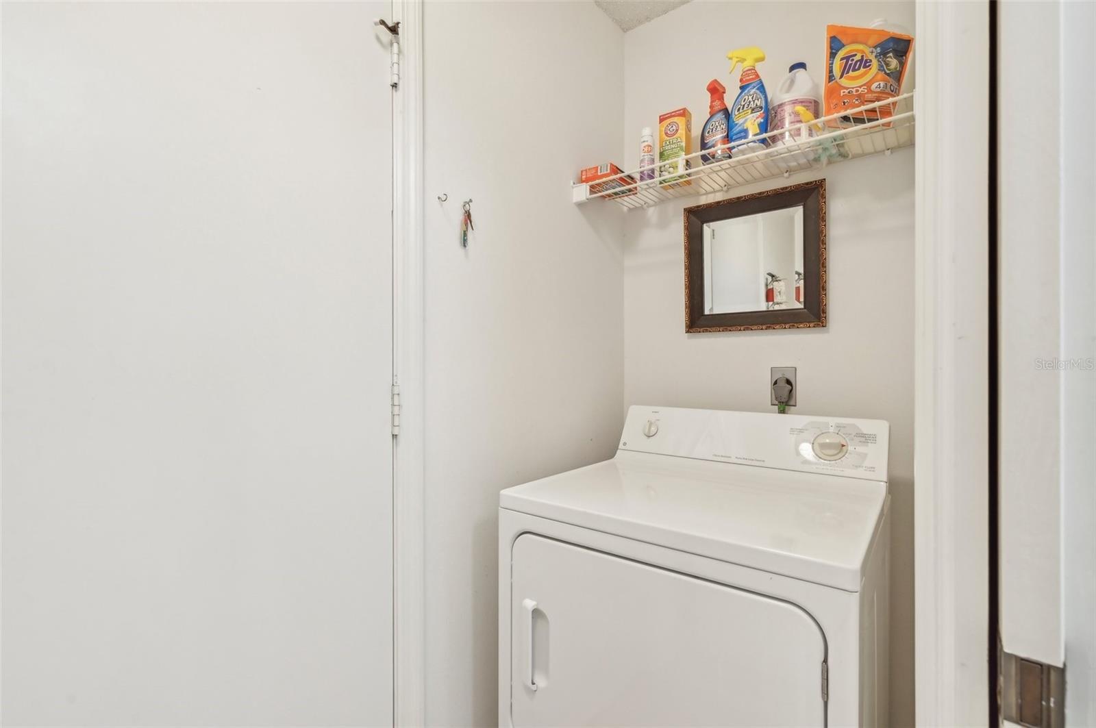 2315 NEW ORCHARD CT