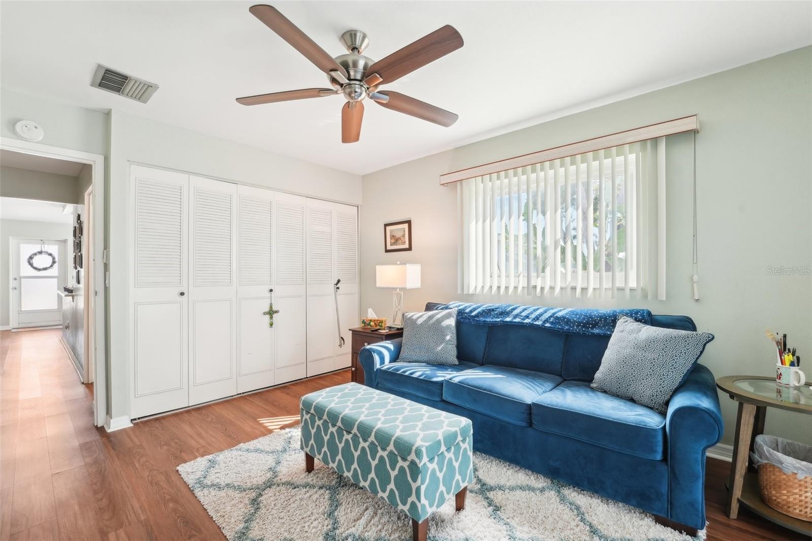 301 ANDOVER PL S #185