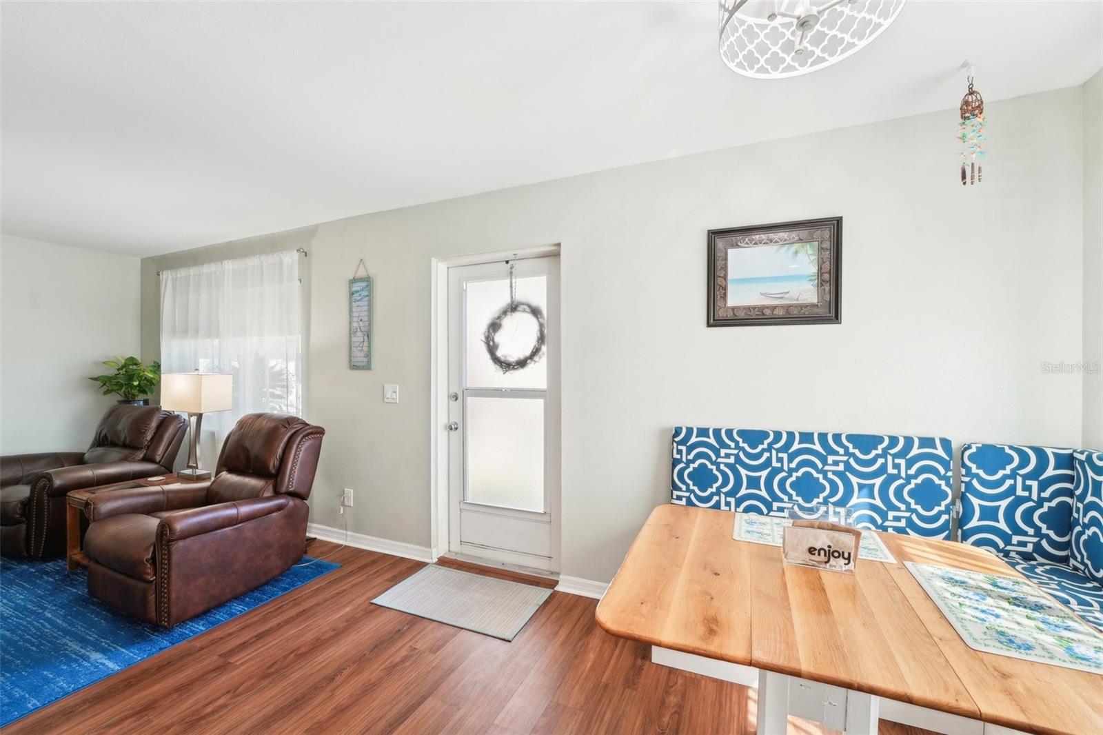 301 ANDOVER PL S #185