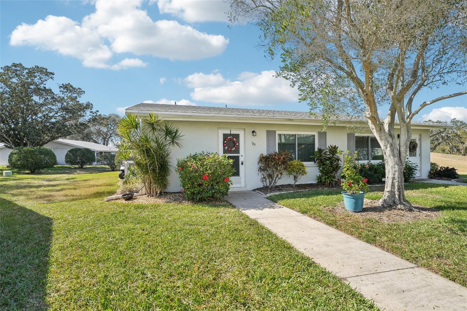 301 ANDOVER PL S #185