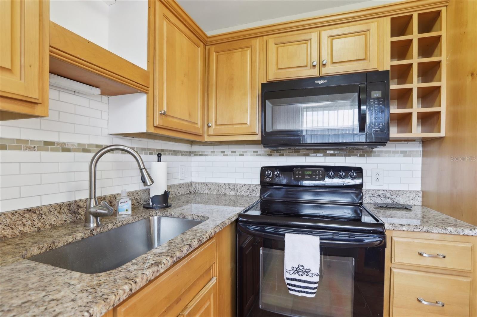 1901 ANDOVER WAY #32