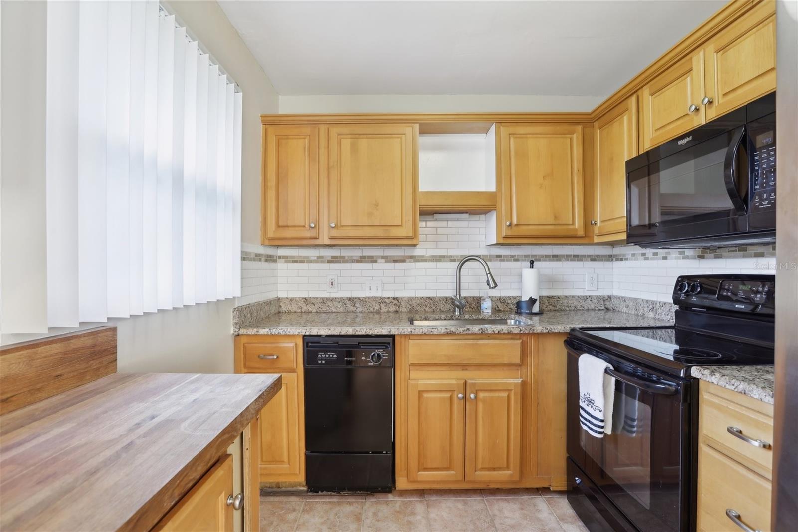 1901 ANDOVER WAY #32