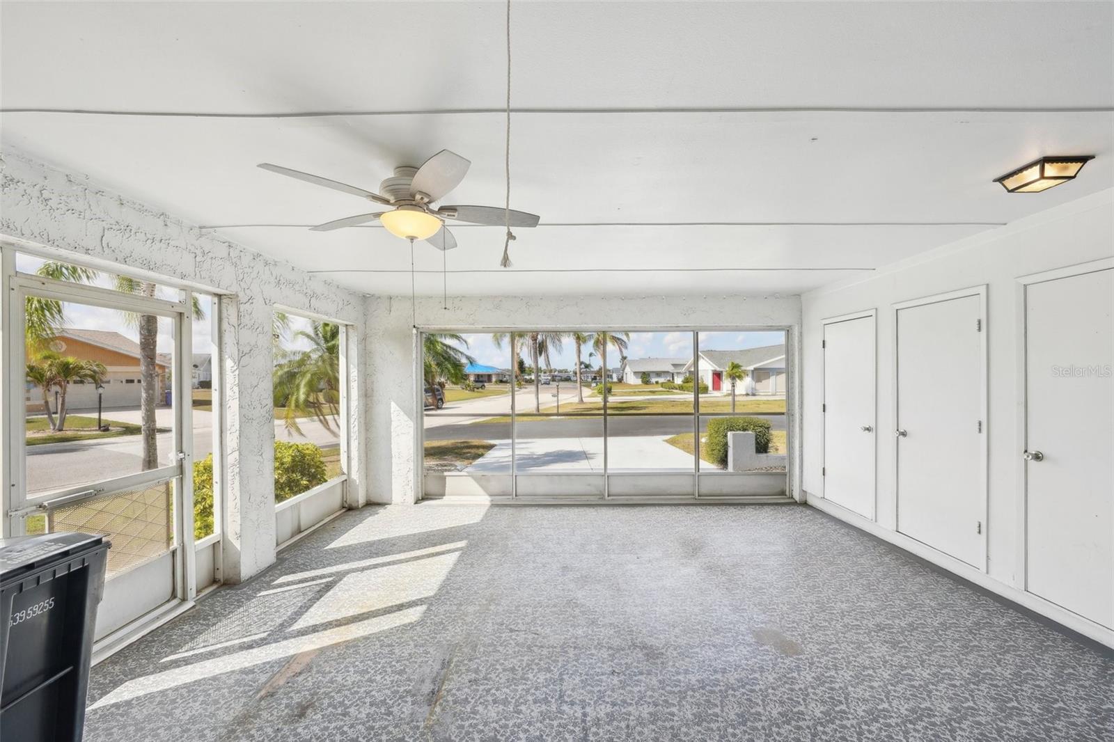 334 CLUB MANOR DR