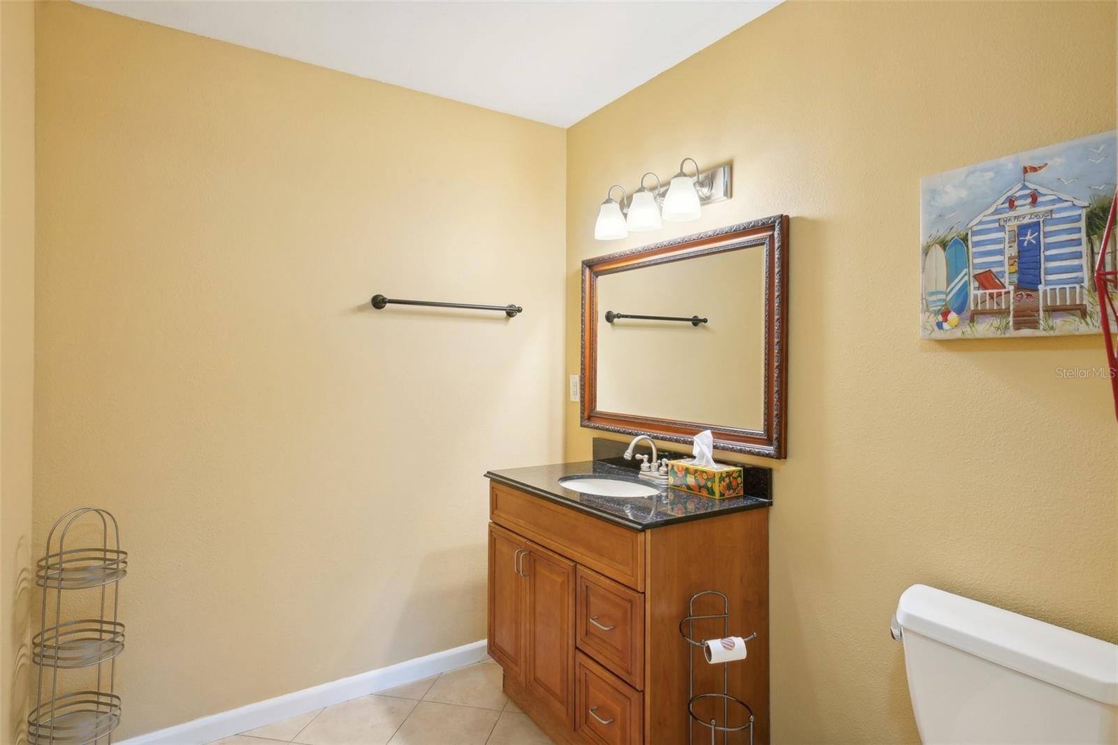 334 CLUB MANOR DR