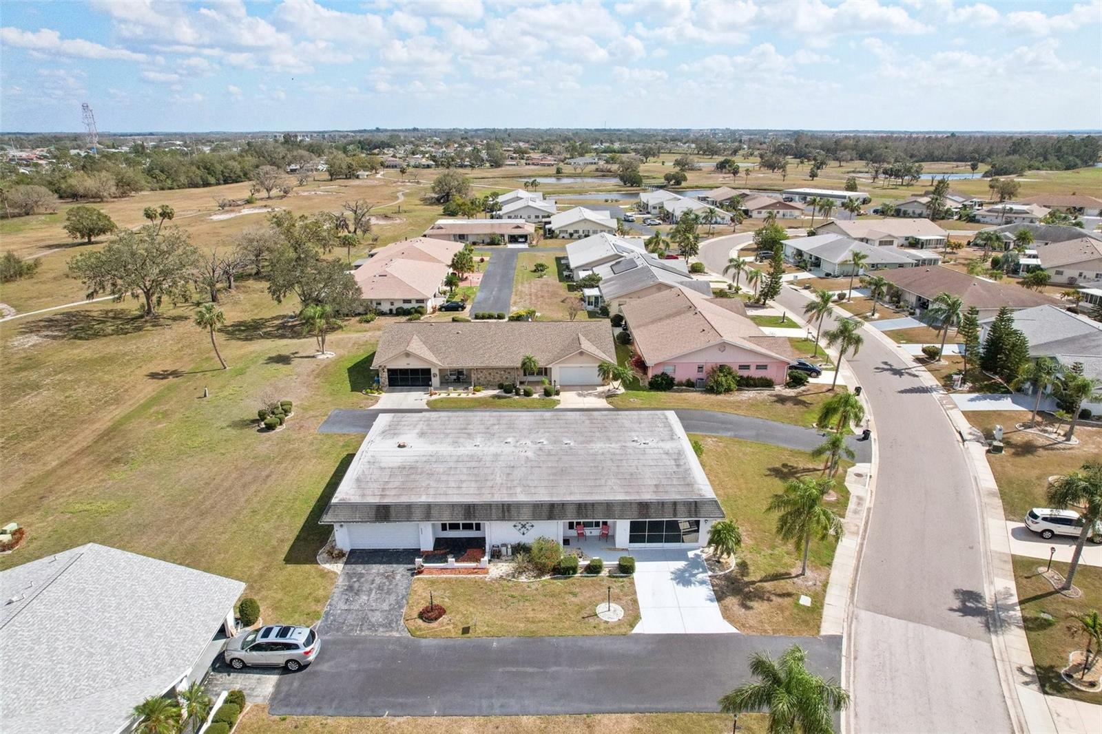 334 CLUB MANOR DR