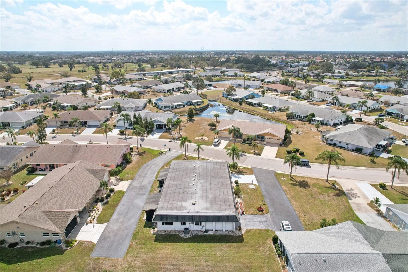 334 CLUB MANOR DR