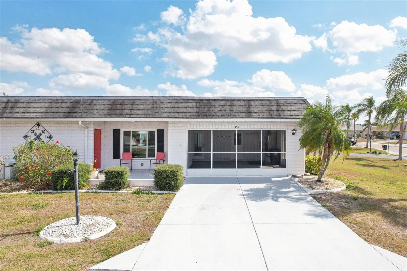 334 CLUB MANOR DR