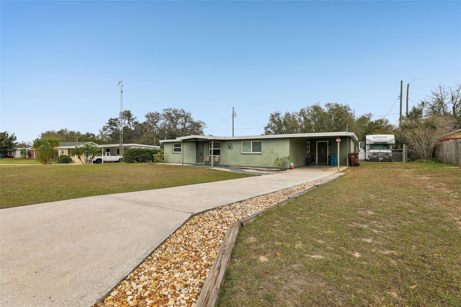 848 CASSELBERRY DR