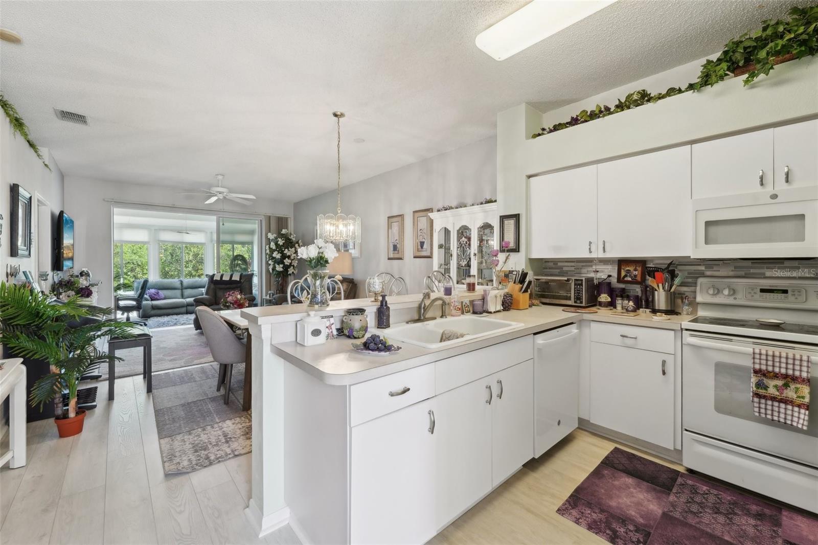 767 TREMONT GREENS LN #64