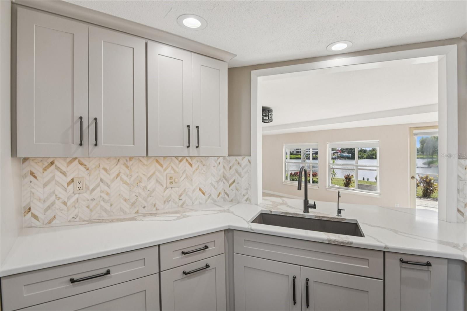 6357 SPANISH MAIN DR