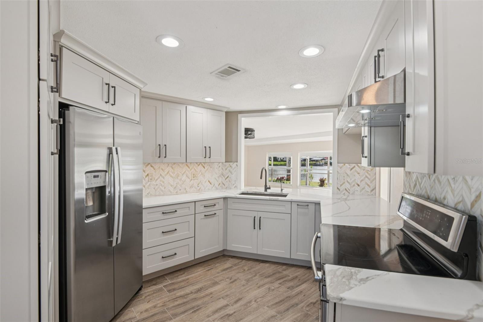 6357 SPANISH MAIN DR