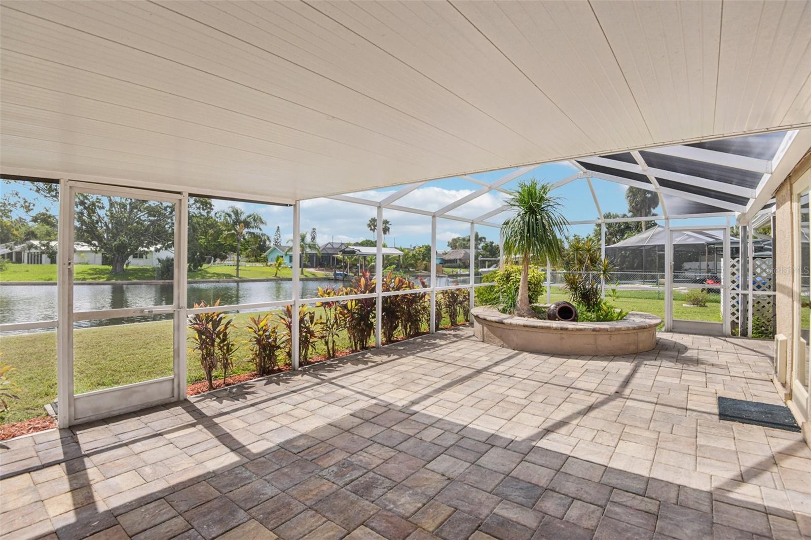 6357 SPANISH MAIN DR