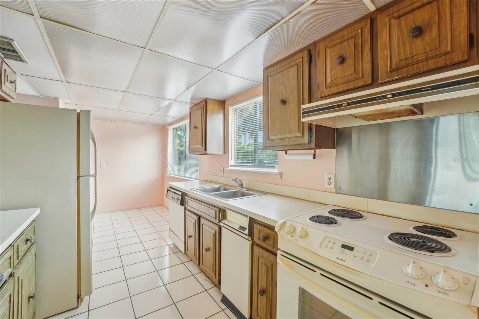 6301 NEWTOWN CIR #1A5