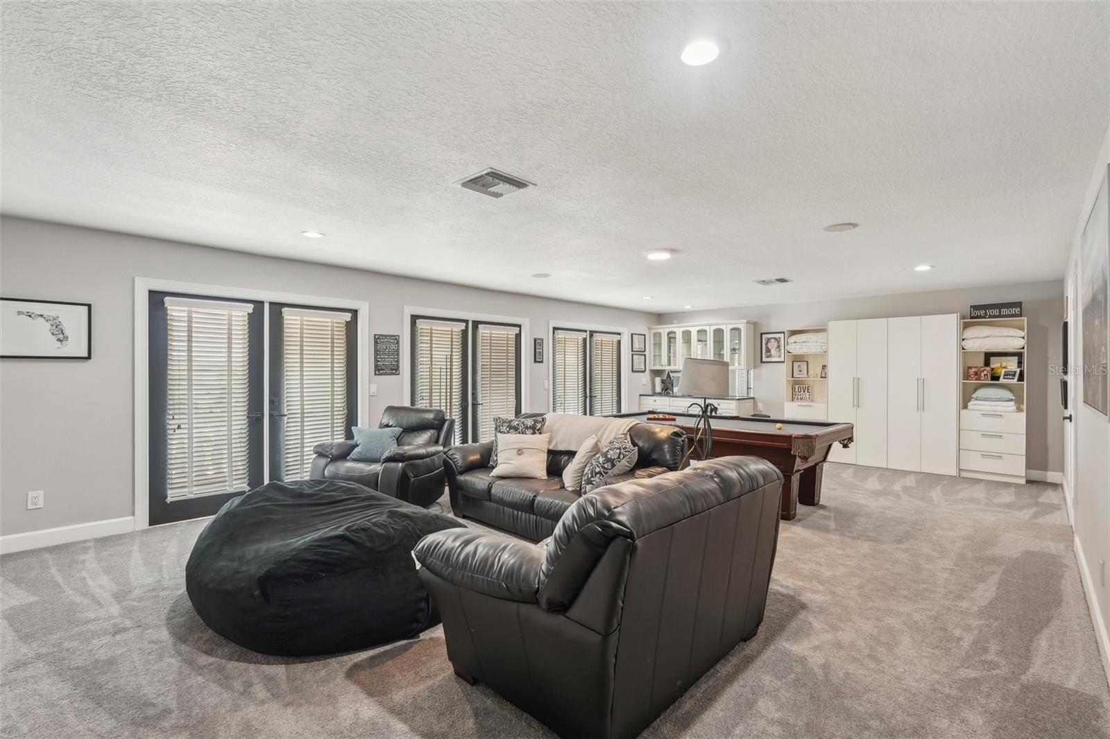 6461 RUBIA CIR