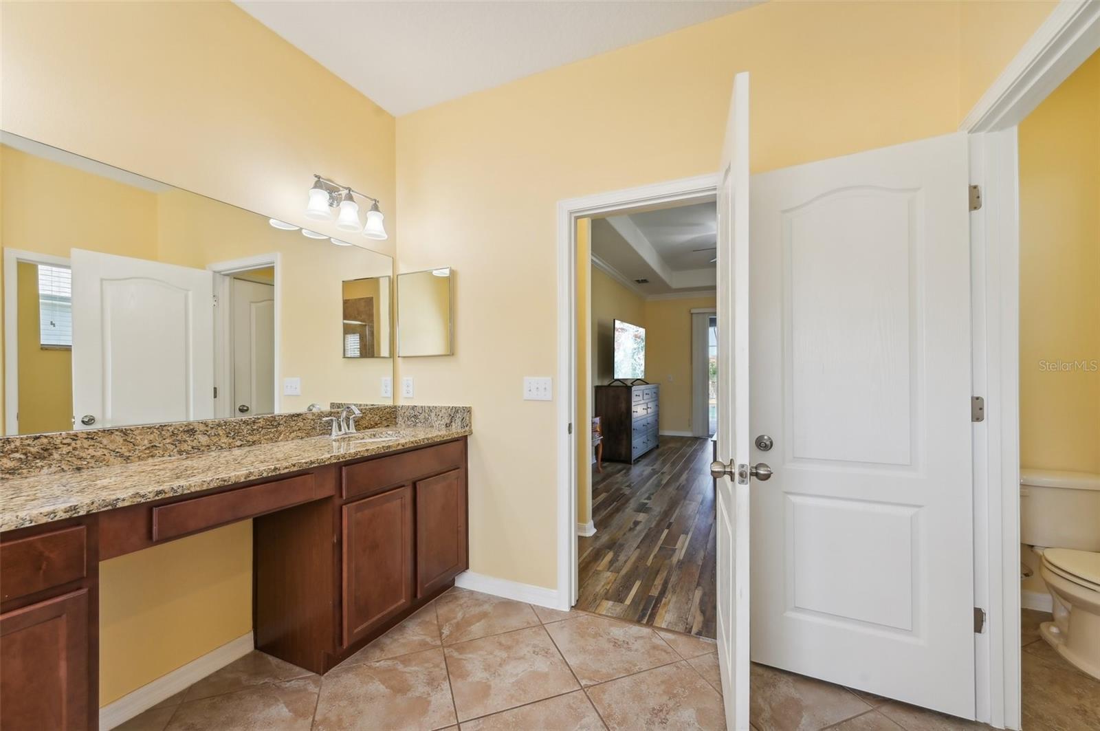 2417 CUMBERLAND CLIFF DR