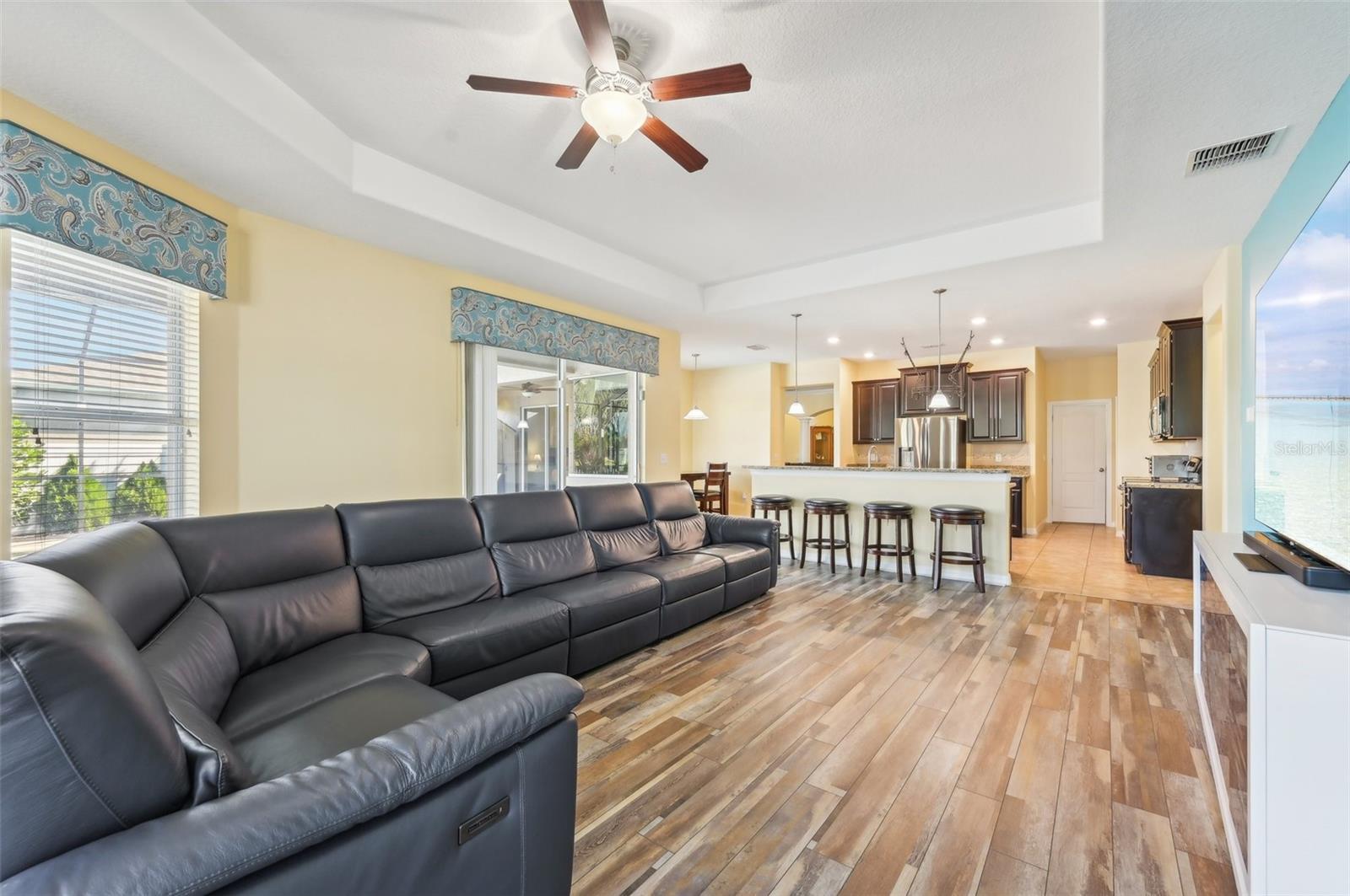 2417 CUMBERLAND CLIFF DR