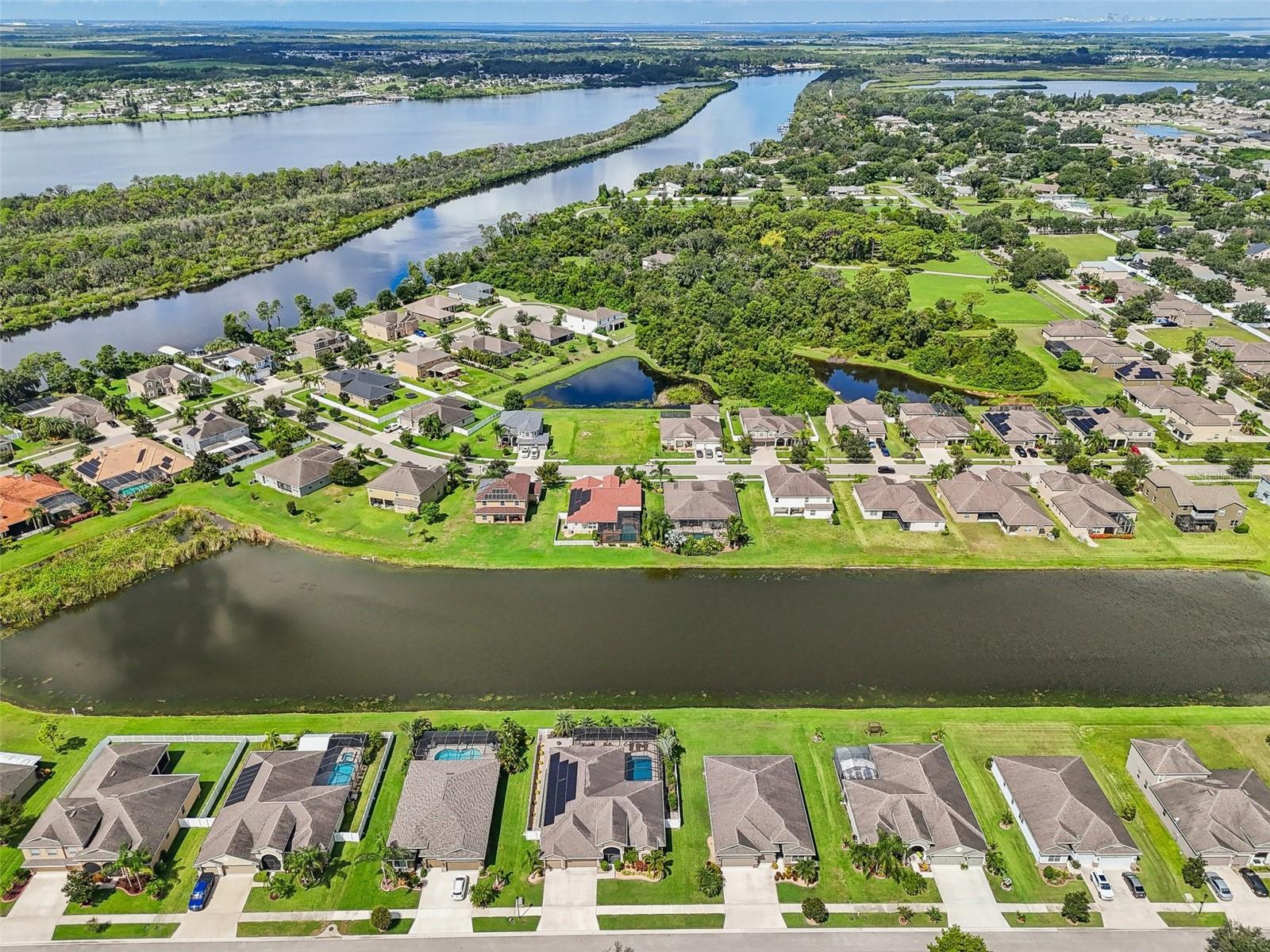 2417 CUMBERLAND CLIFF DR