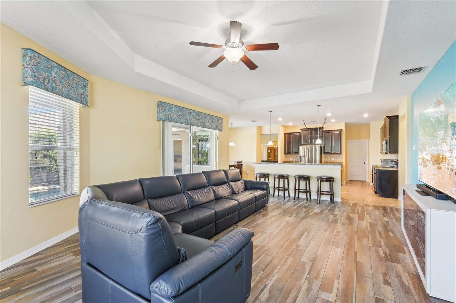 2417 CUMBERLAND CLIFF DR