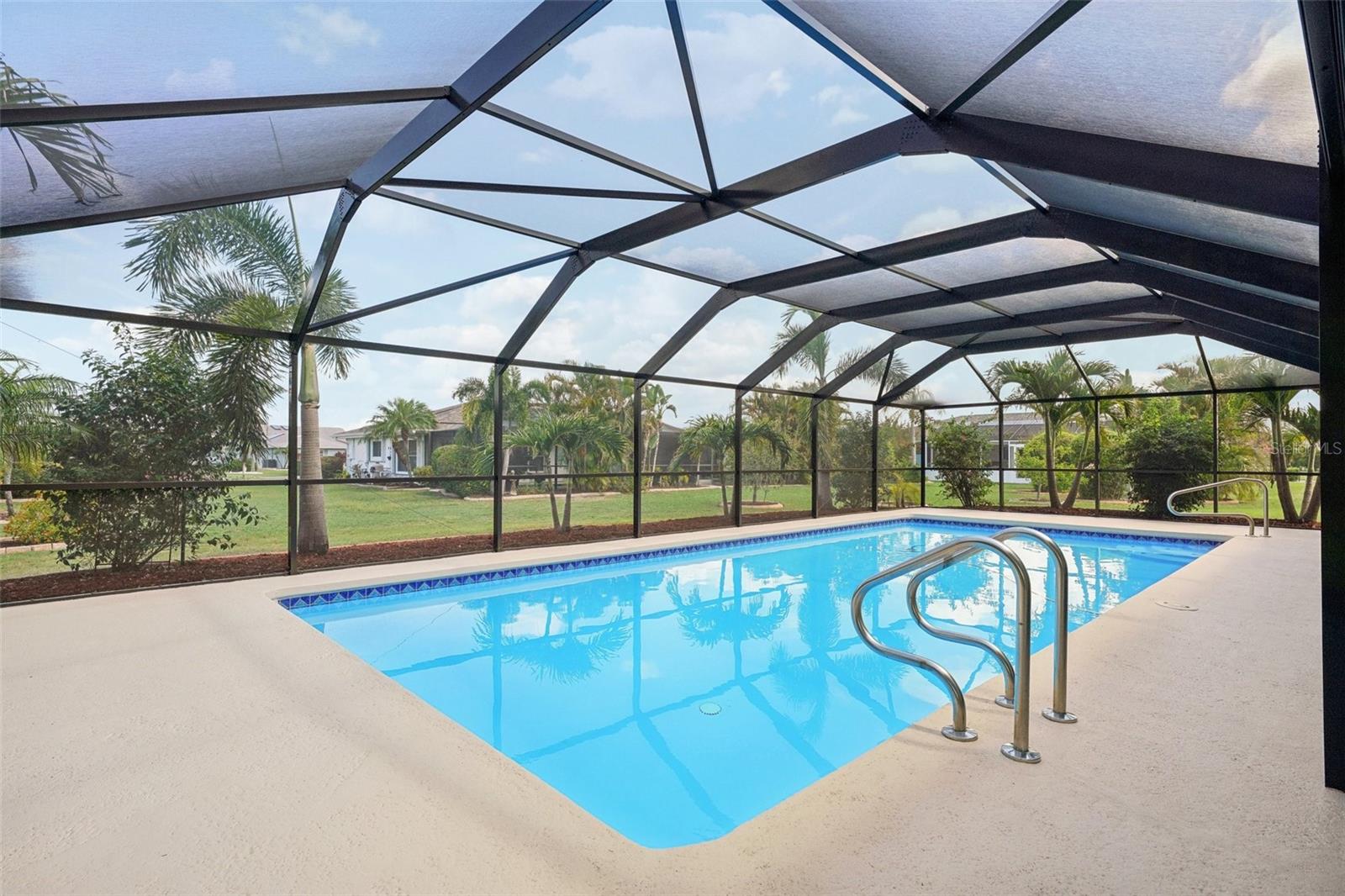 202 GRAYSON CT
