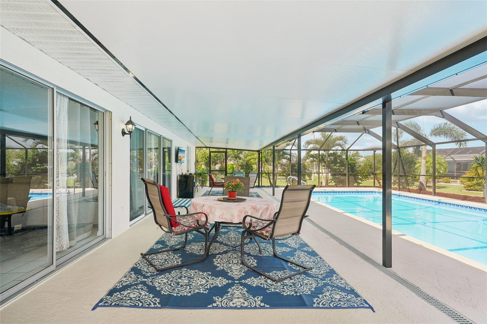 202 GRAYSON CT