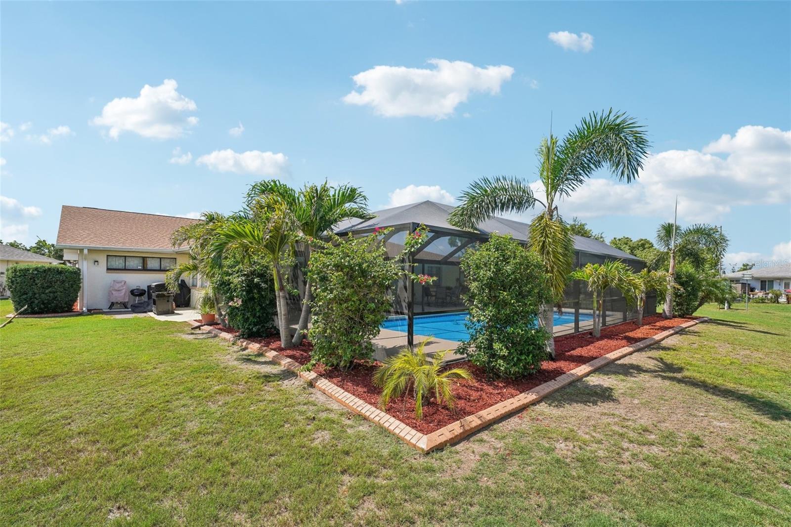 202 GRAYSON CT