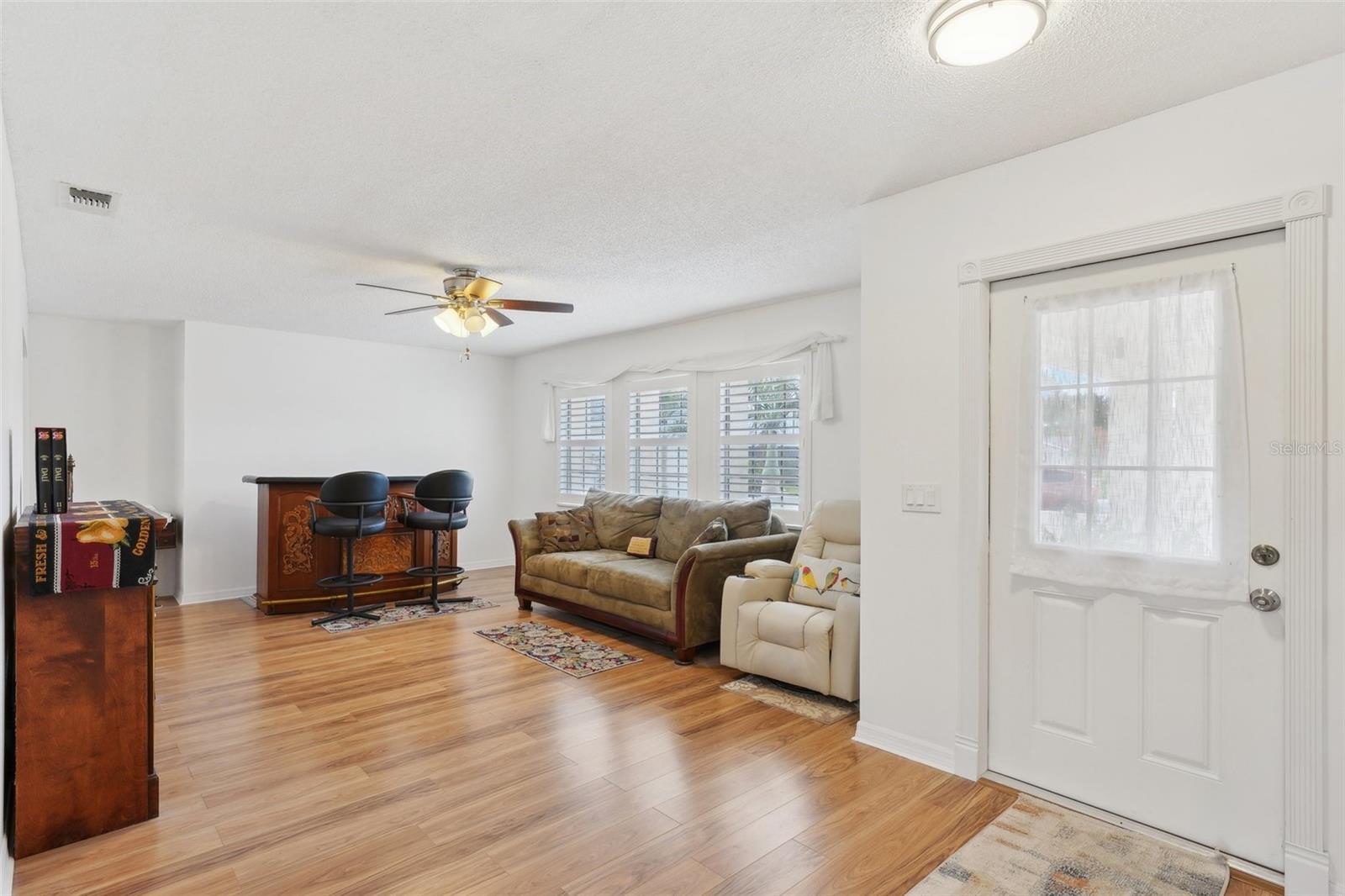 202 GRAYSON CT
