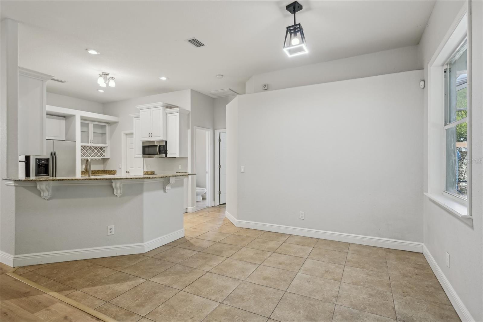 707 9TH AVE SW