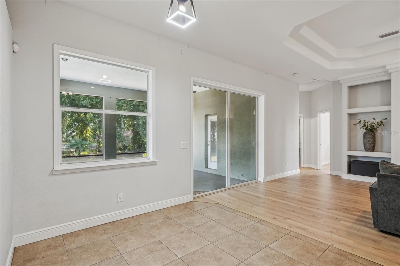 707 9TH AVE SW
