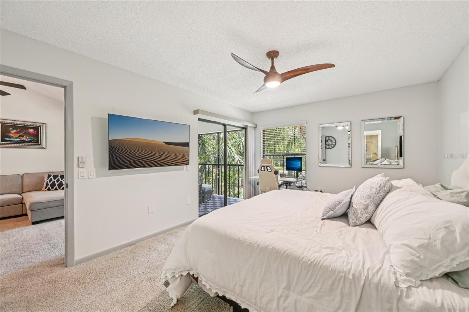 4735 WINSLOW BEACON #14