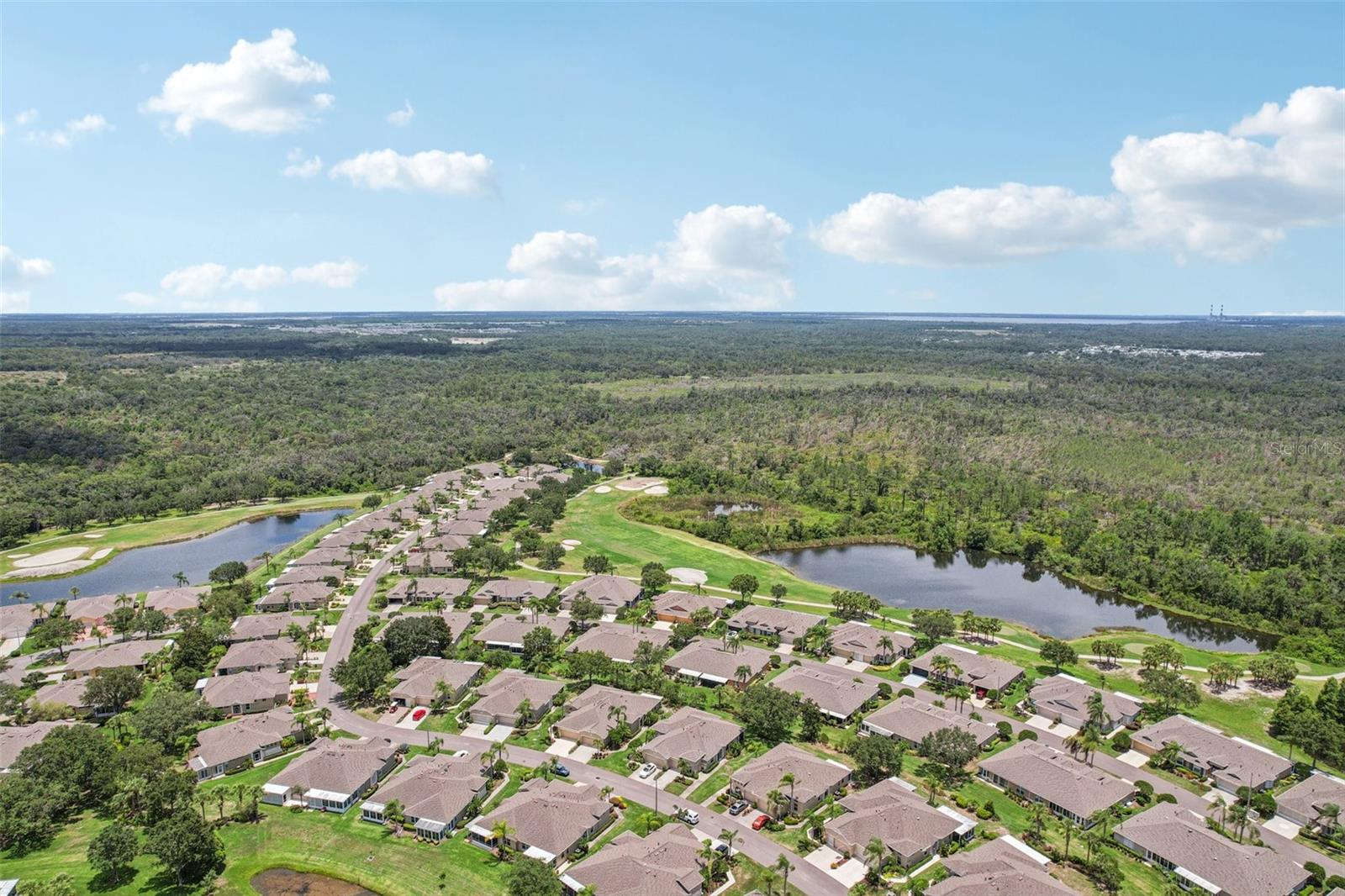 2032 INVERNESS GREENS DR #76