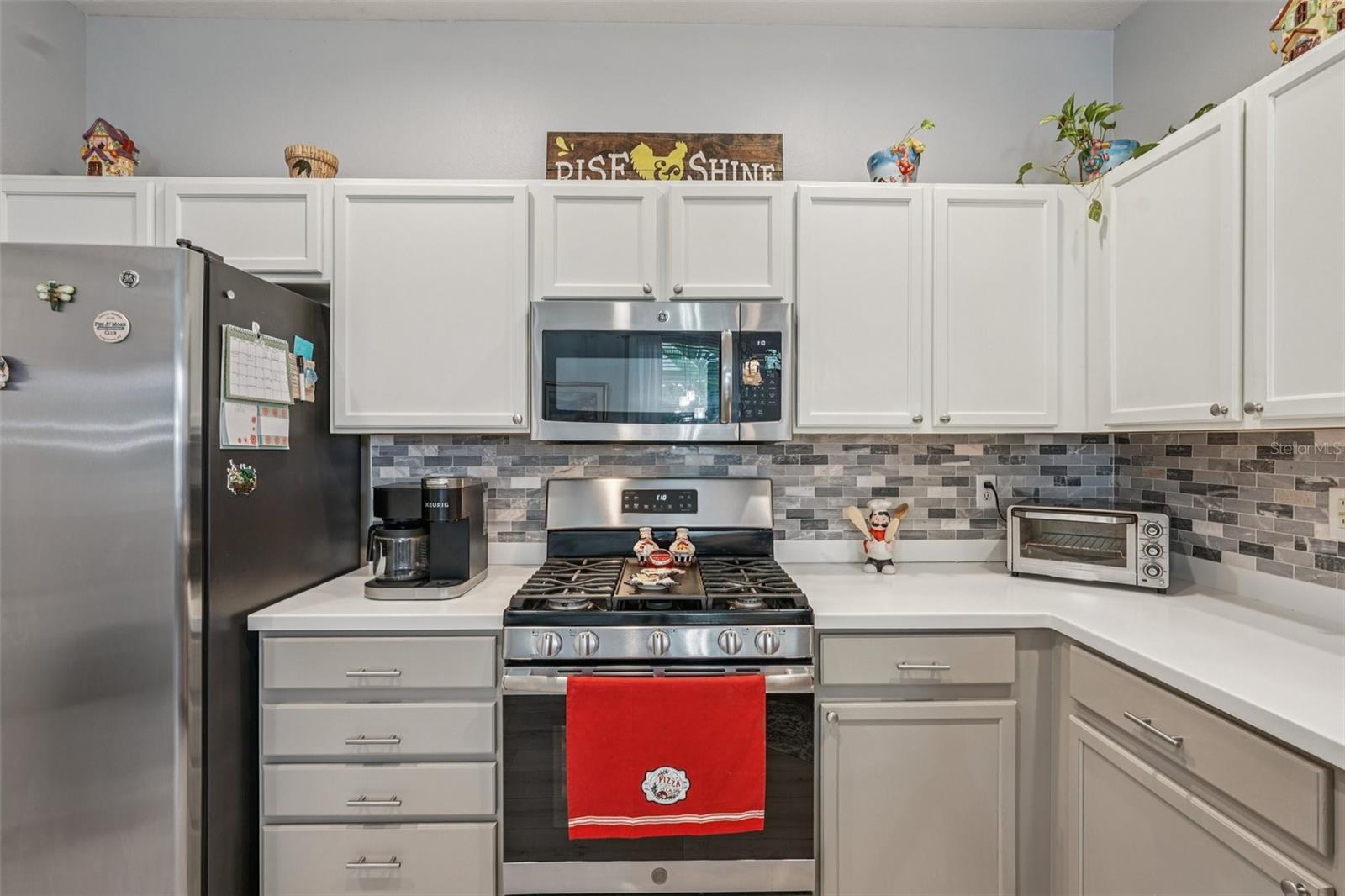 2032 INVERNESS GREENS DR #76