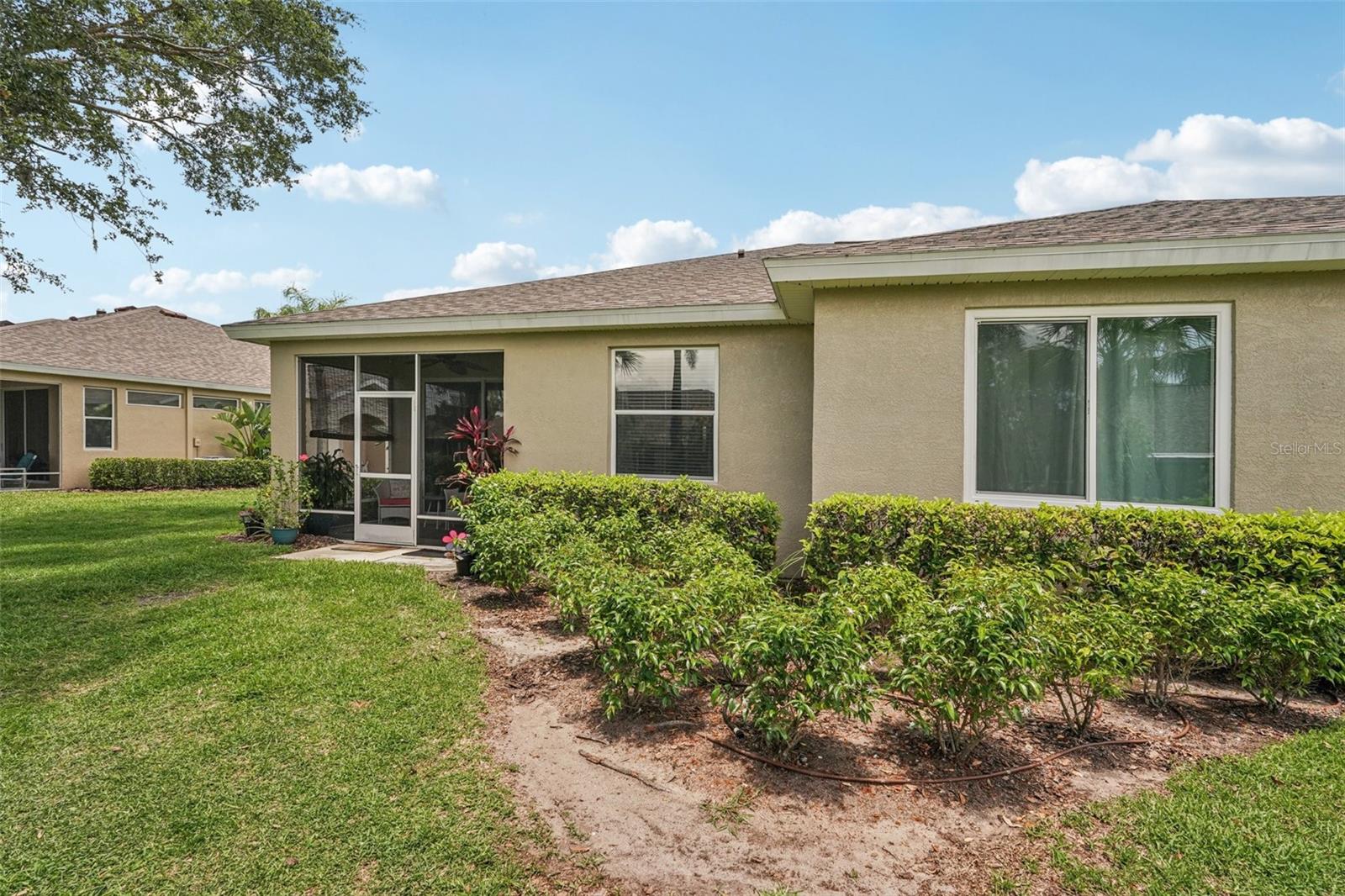 2032 INVERNESS GREENS DR #76