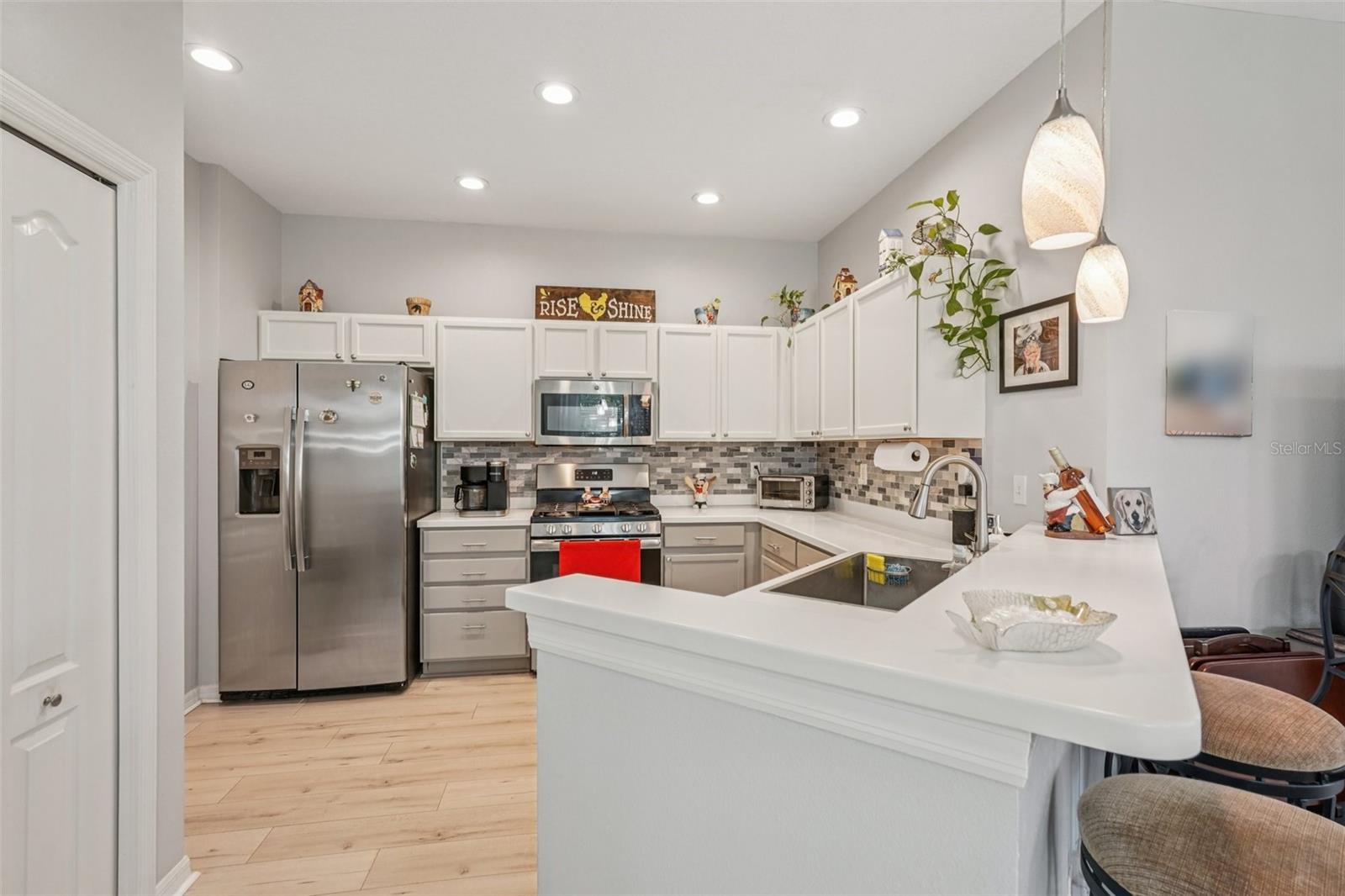 2032 INVERNESS GREENS DR #76