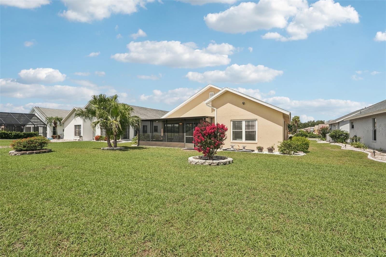 1901 E DEL WEBB BLVD