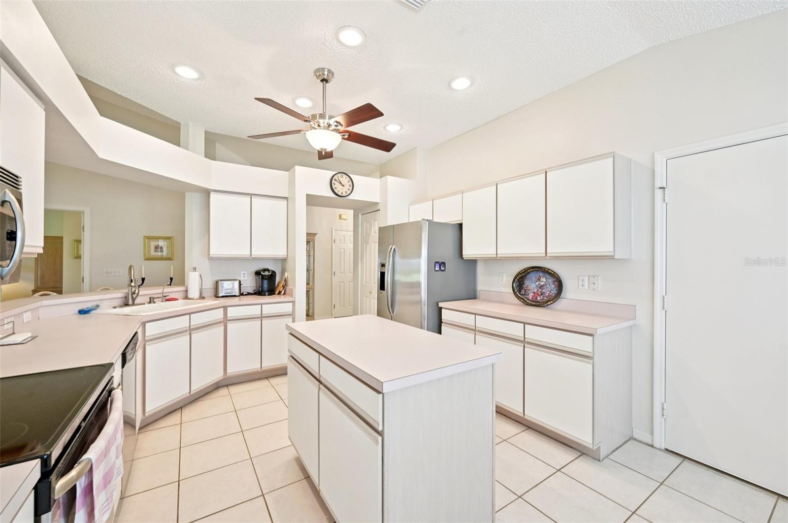 519 PRINCETON GREENS CT