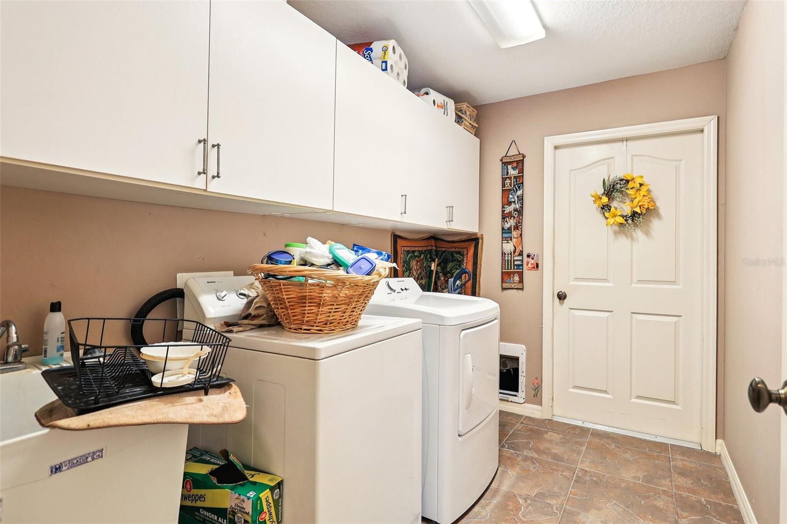 10537 SMOKIE CREEK LN