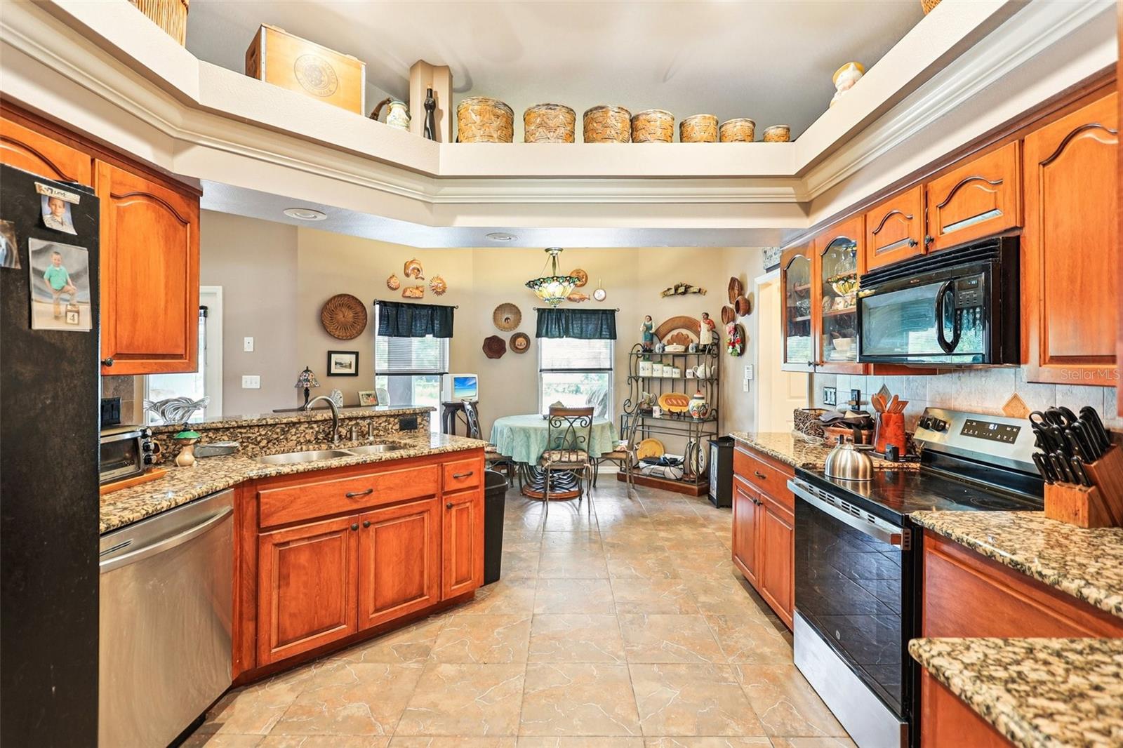 10537 SMOKIE CREEK LN