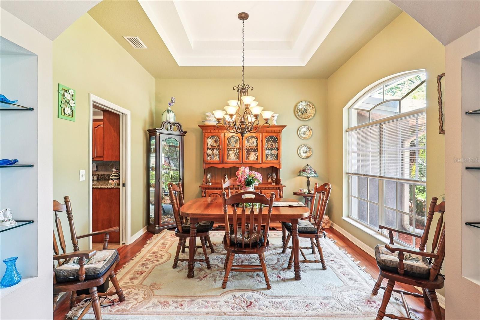 10537 SMOKIE CREEK LN