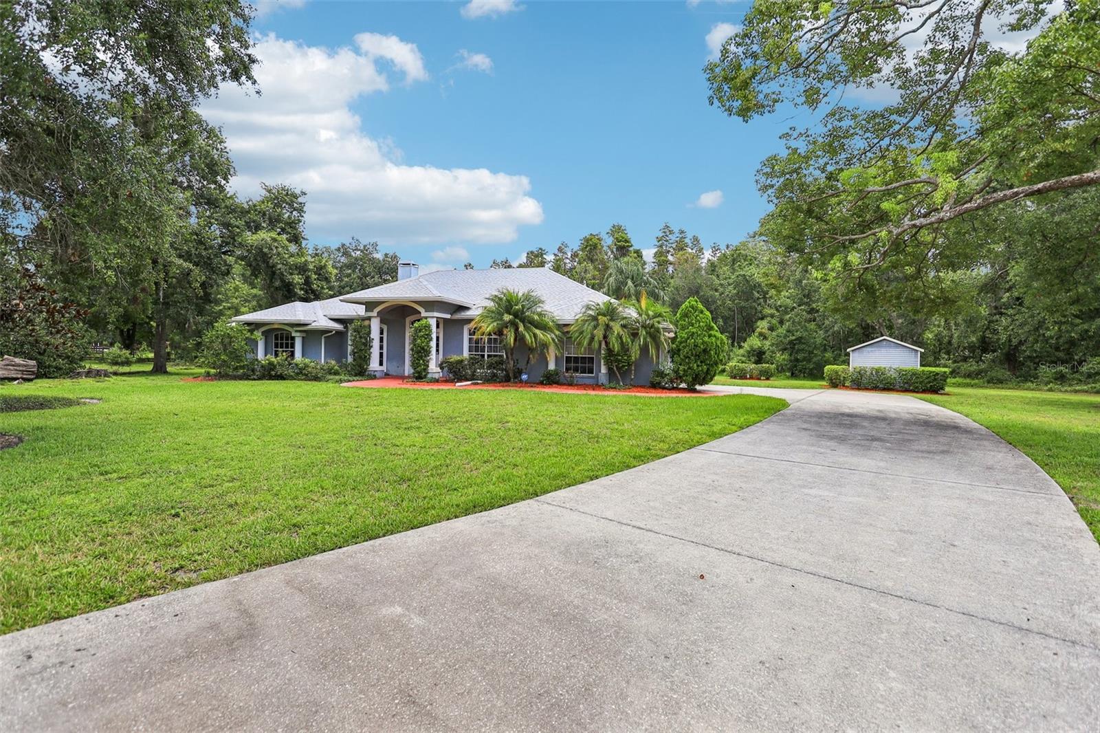 10537 SMOKIE CREEK LN