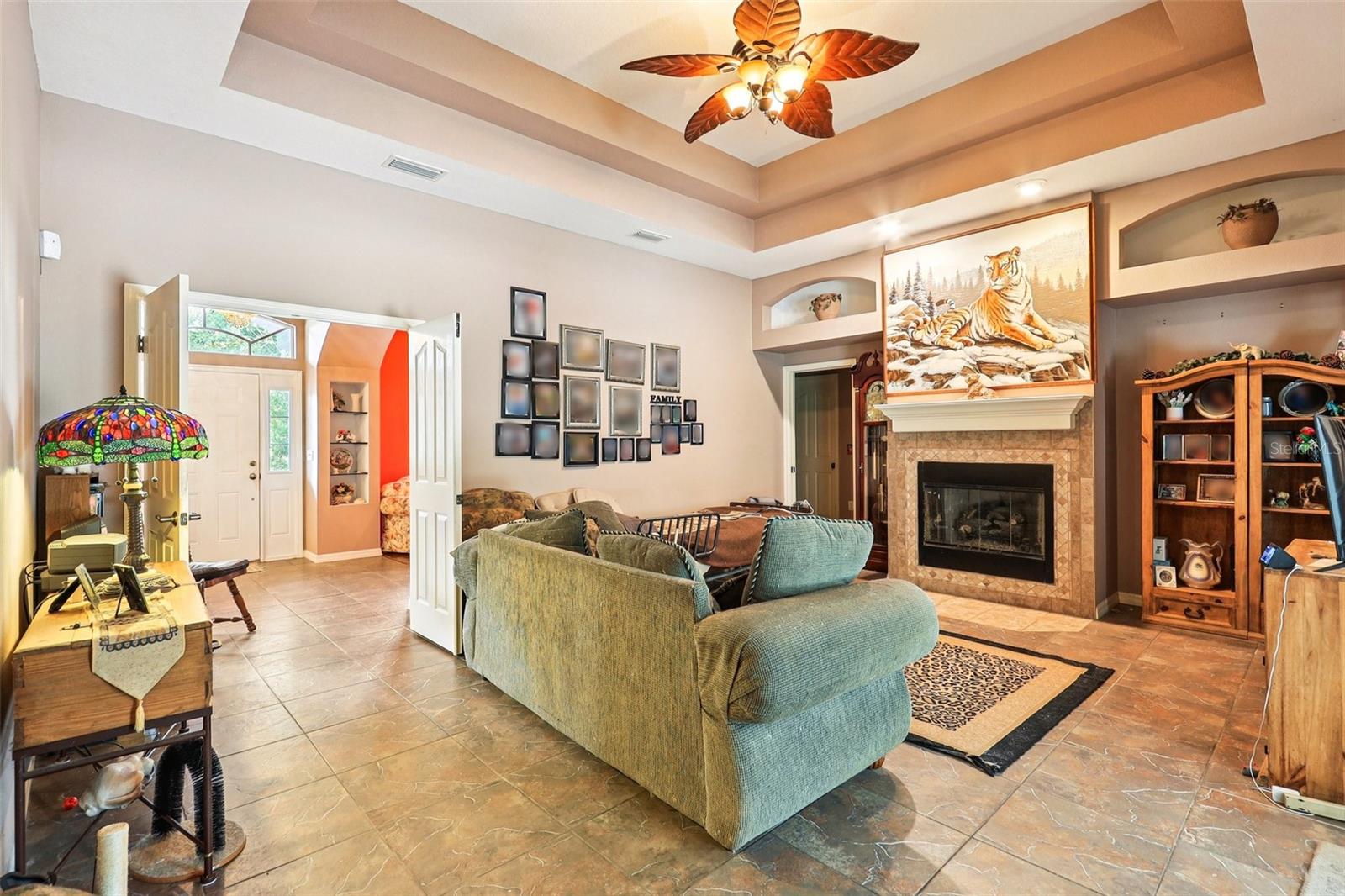 10537 SMOKIE CREEK LN