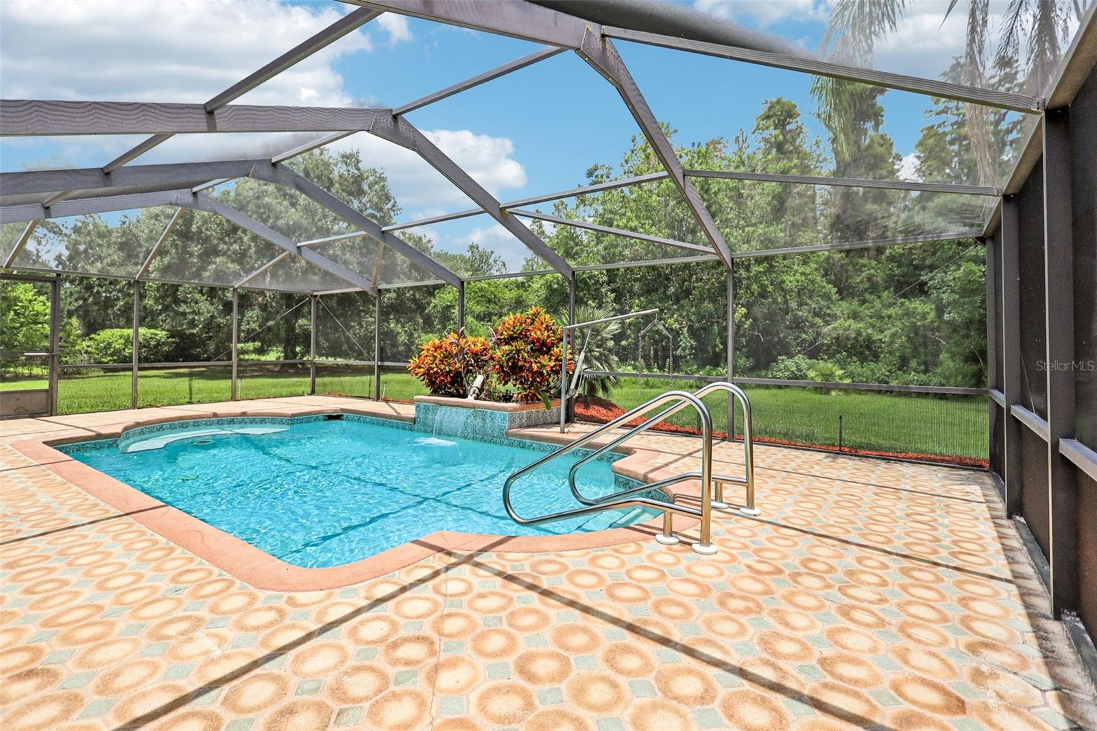 10537 SMOKIE CREEK LN