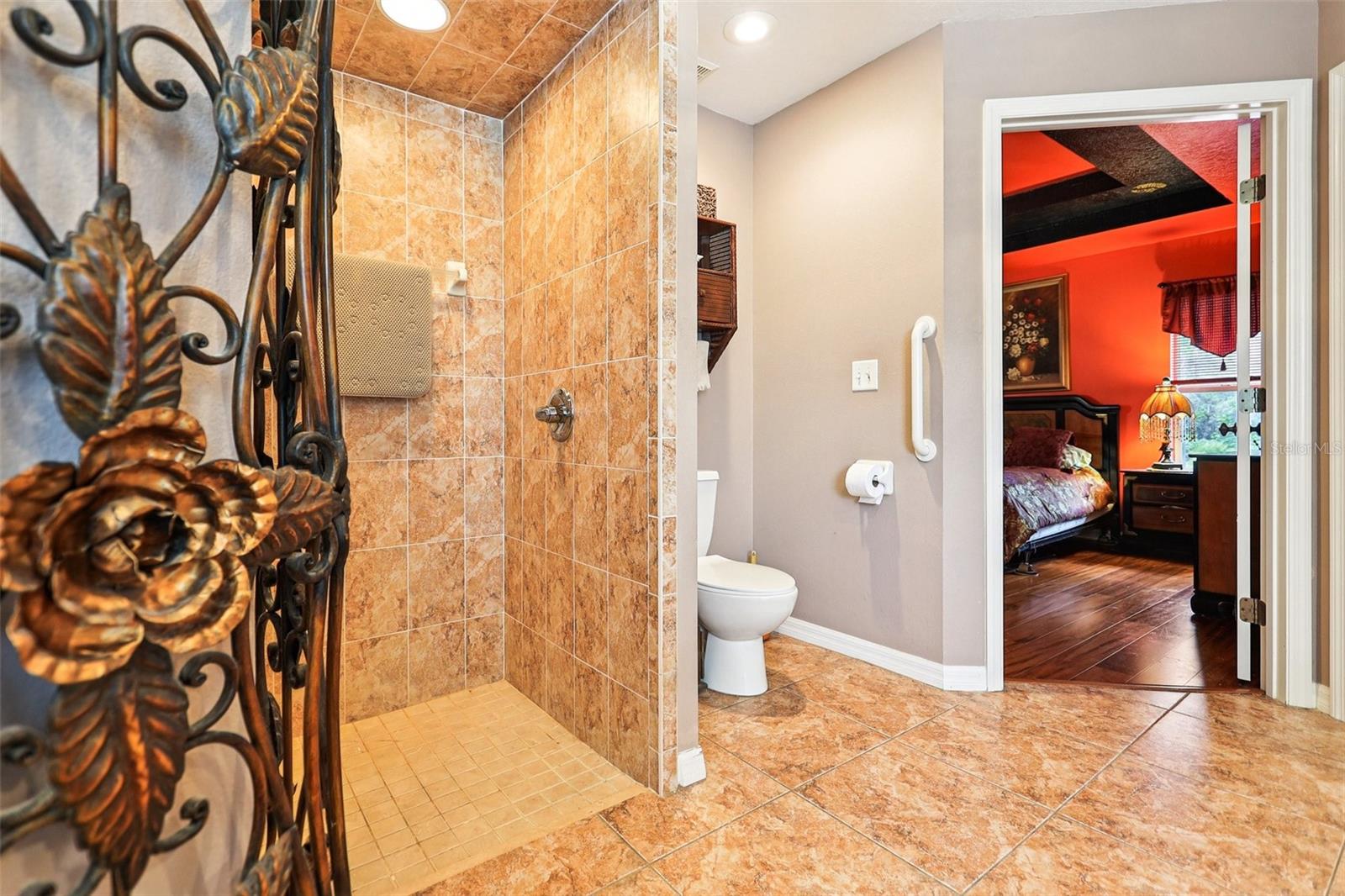 10537 SMOKIE CREEK LN