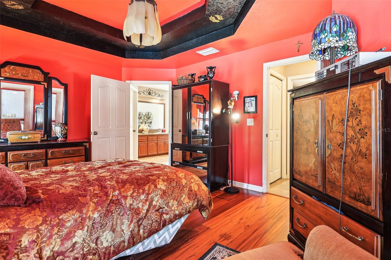 10537 SMOKIE CREEK LN