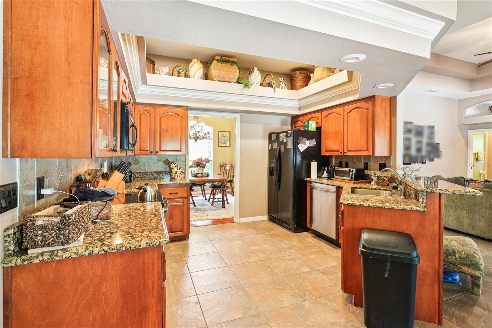 10537 SMOKIE CREEK LN