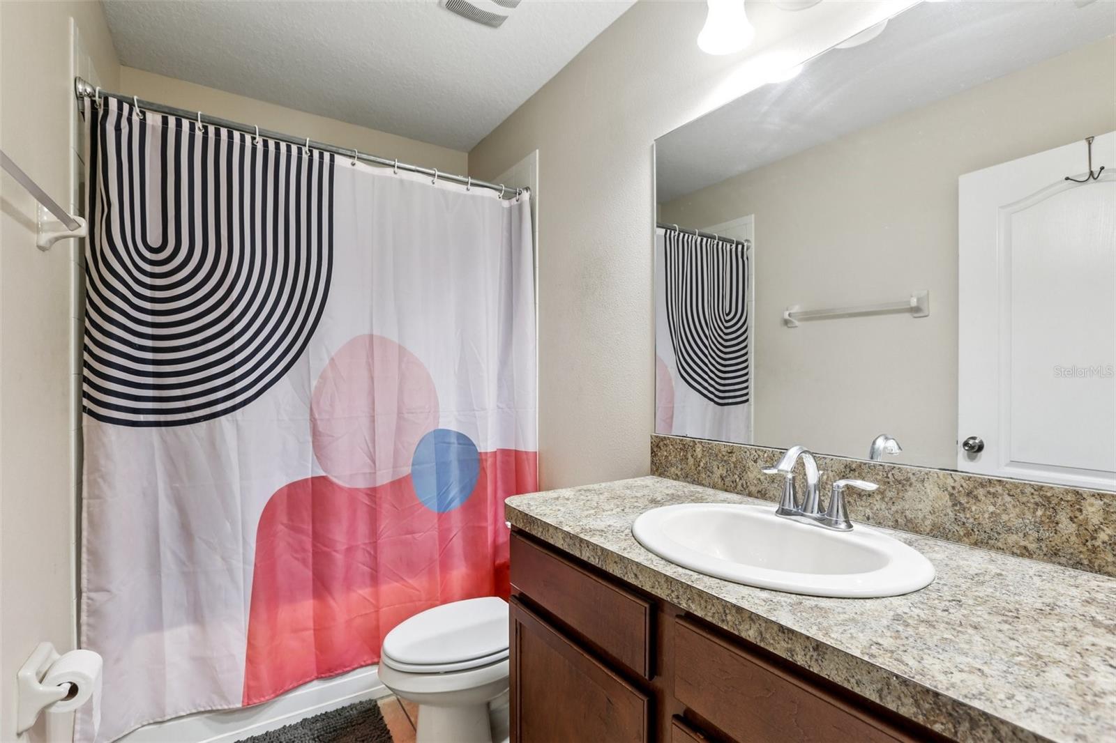 1811 PALM WARBLER LN