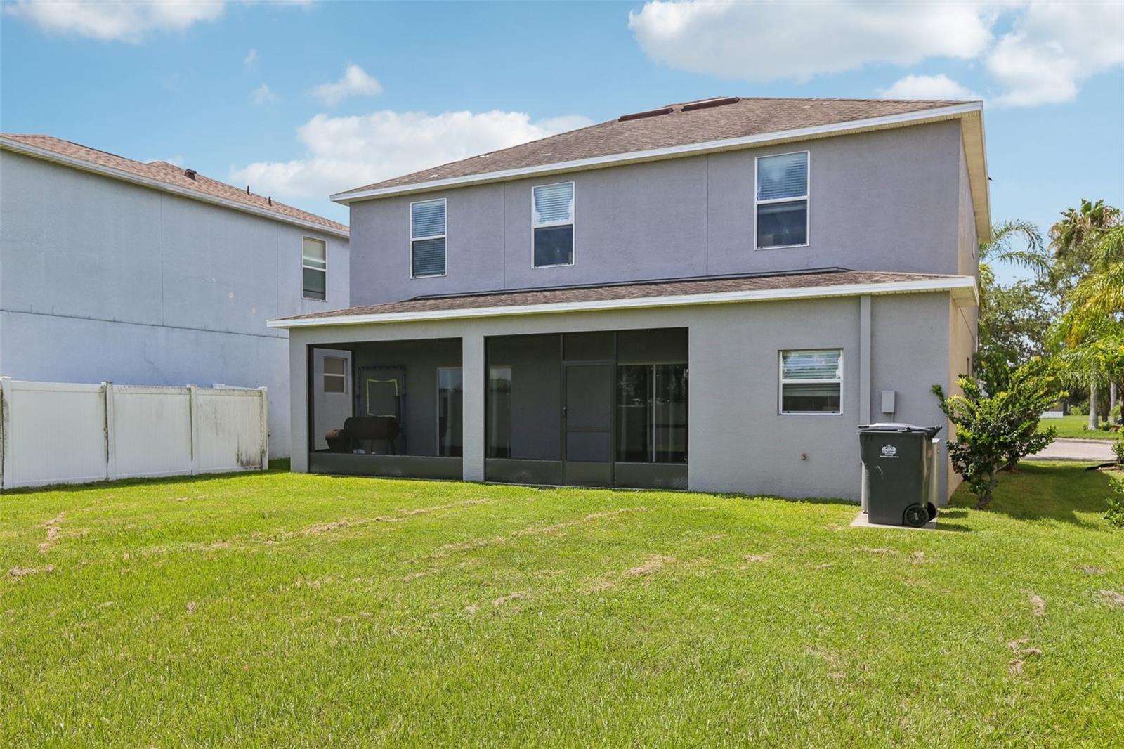 1811 PALM WARBLER LN