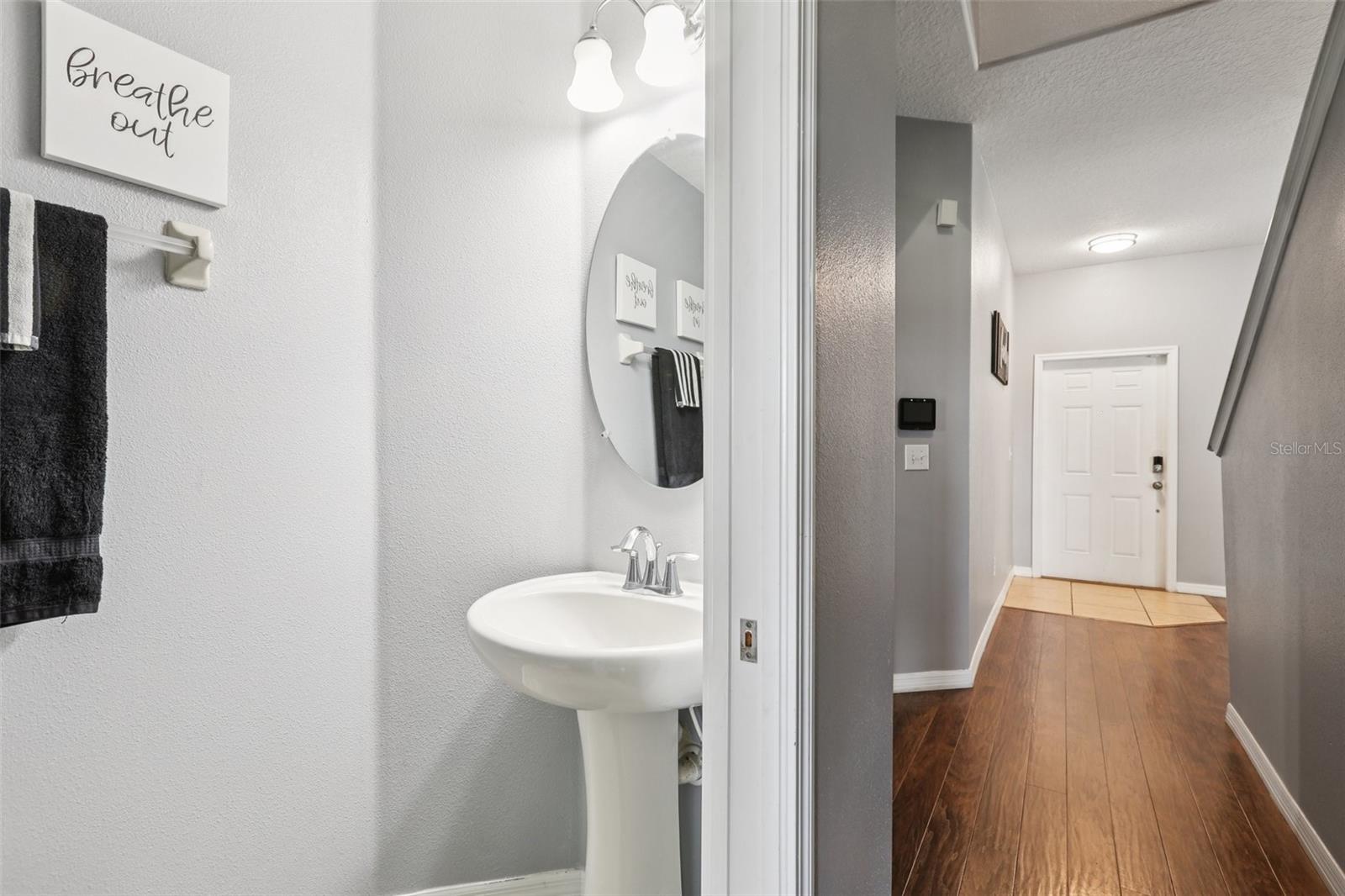 1811 PALM WARBLER LN